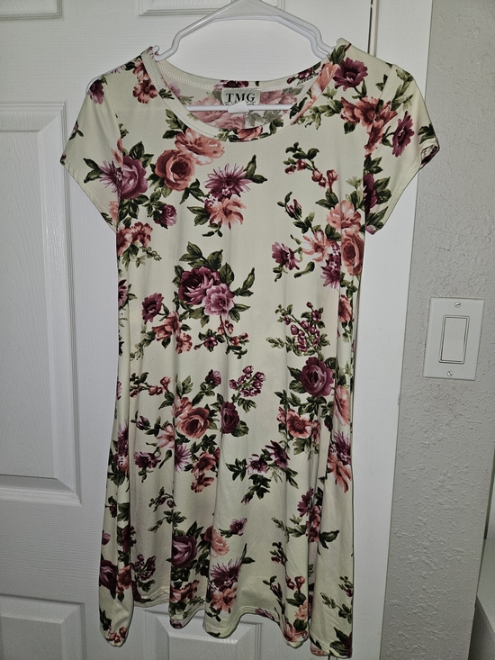 Tmg New York Dresses & Skirts - Light Yellow Floral Short Sleeve Dress